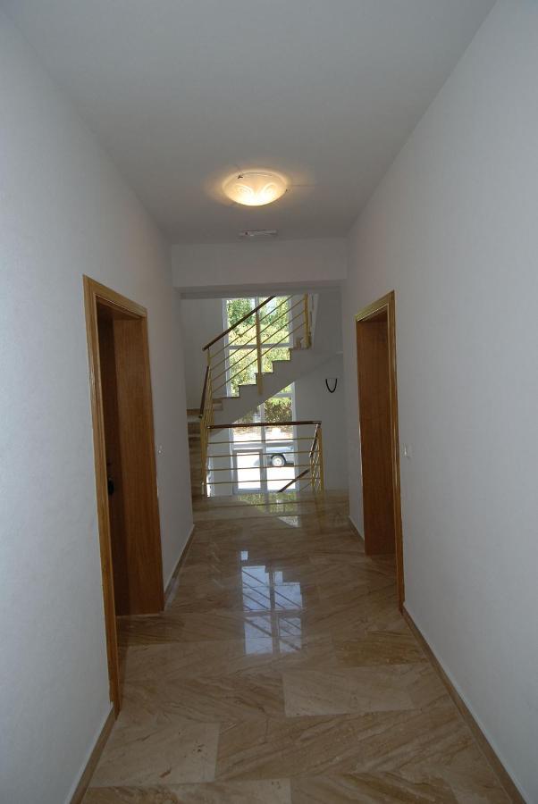Apartments Vesna 格拉达茨 外观 照片
