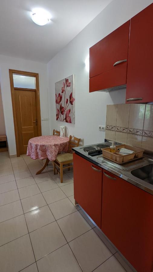 Apartments Vesna 格拉达茨 客房 照片