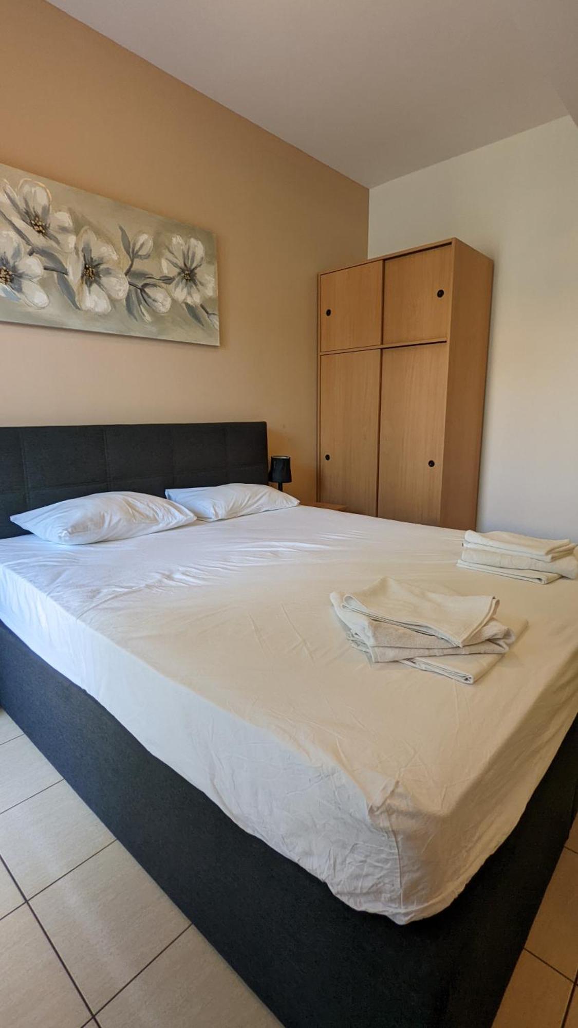 Apartments Vesna 格拉达茨 客房 照片