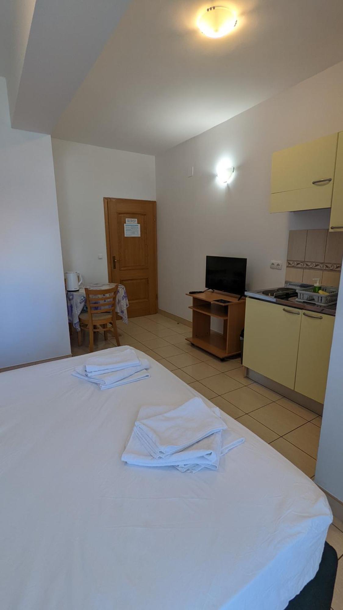 Apartments Vesna 格拉达茨 客房 照片